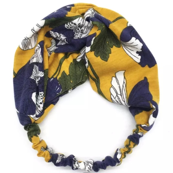 Wide Stretch Floral Pattern Knot Twist Headband - Picture 2 of 5